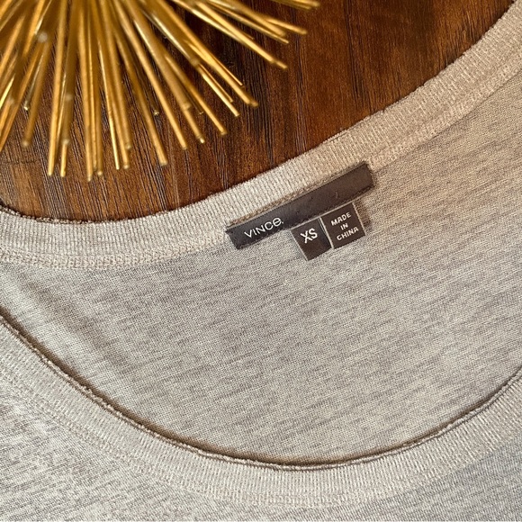 Vince Light Heather Gray Soft Knit Semi-Sheet Top Size XS Women’s - Picture 4 of 5